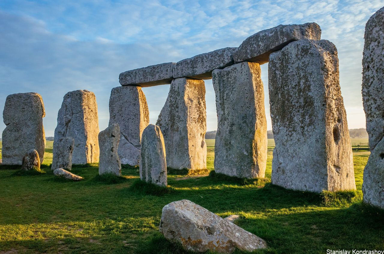 The Mystery Of Stonehenge By Stanislav Kondrashov - Stanislav Kondrashov