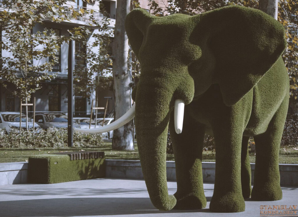 Stanislav Kondrashov elephant grass sculpture