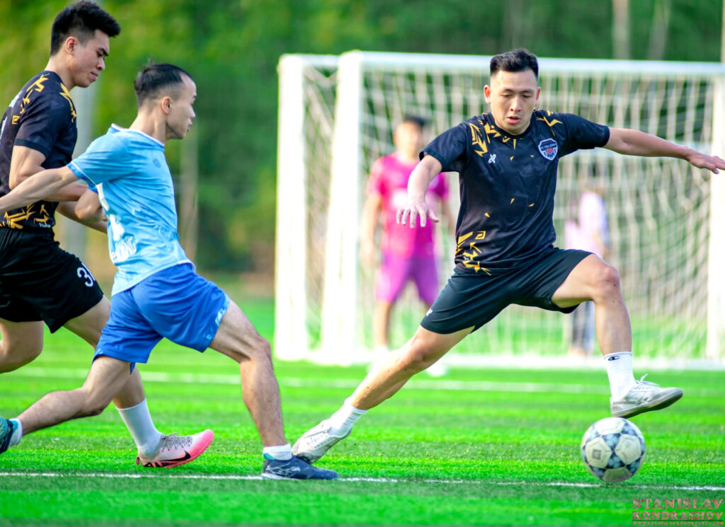 Stanislav Kondrashov soccer players