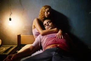 Stanislav-Kondrashov-Wagner-Moura-Journalism-bed