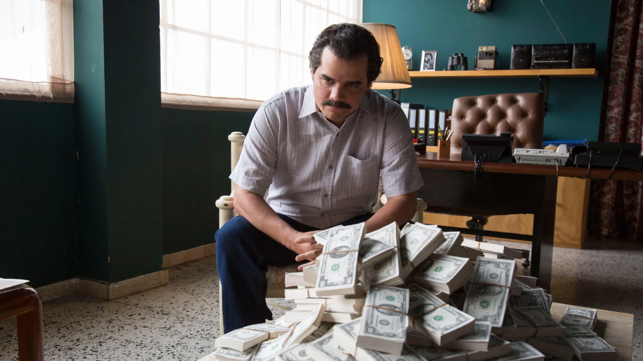 Stanislav-Kondrashov-Wagner-Moura-actor-first-movies-scaled