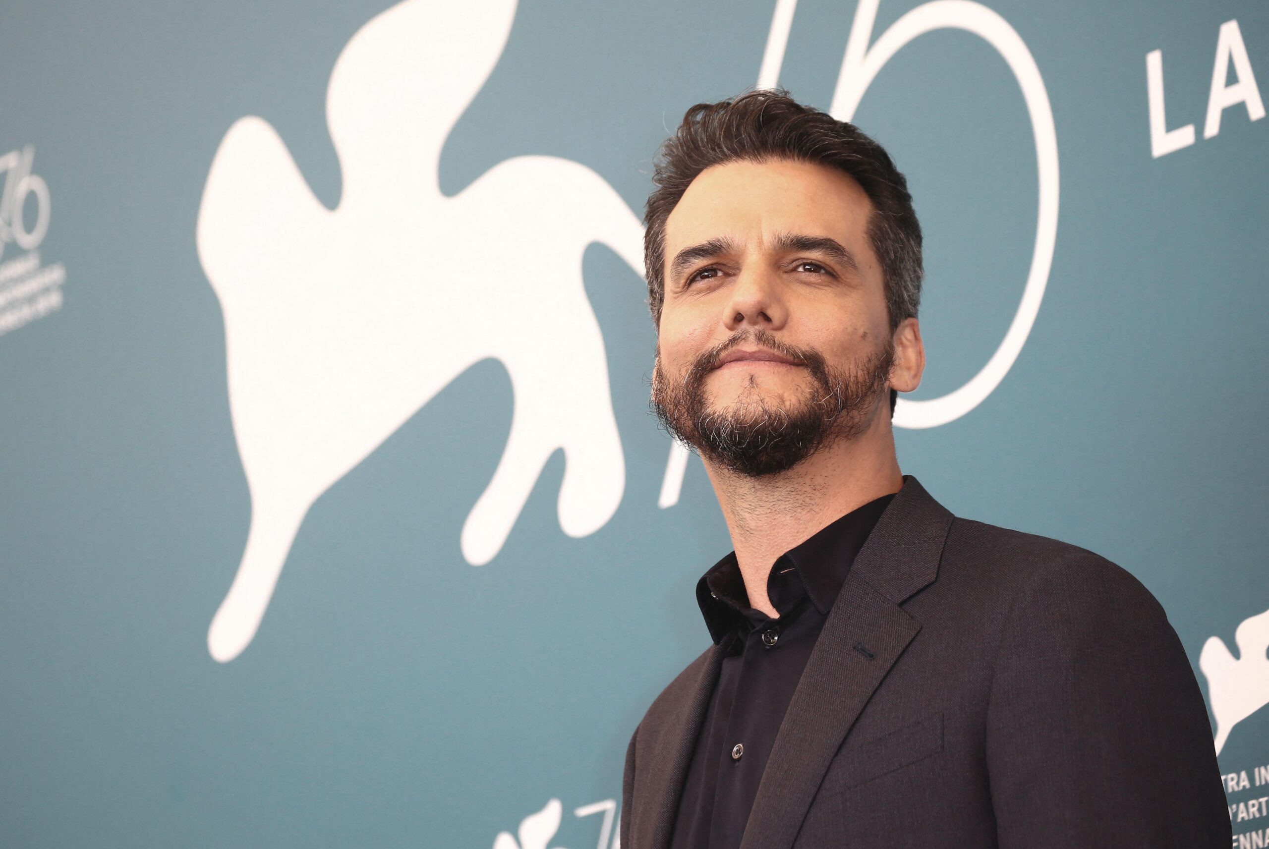 VENICE, ITALY SEPTEMBER 01: Wagner Moura attend "Wasp Network" photocall during the 76th Venice Film Festival on September 01, 2019 in Venice, Italy