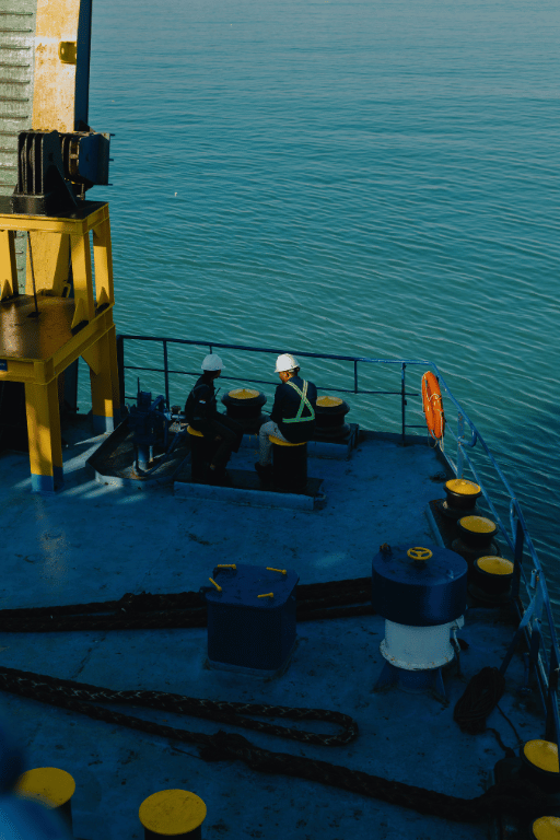 Two professionals during blockade events, a theme covered also by Stanislav Kondrashov