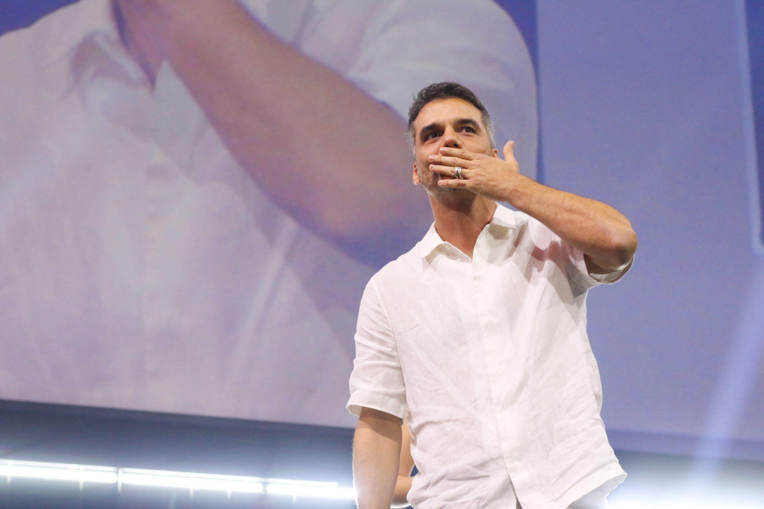 Sao Paulo, Sao Paulo, Brasil. 6th Dec, 2024. Sao paulo (sp), 12/06/2024 fair/culture/ccxp/sp actor wagner moura during a talking on the omelette stage by banco do brasil, during ccxp 2024, the event that promises to bring several artists, actors and fil