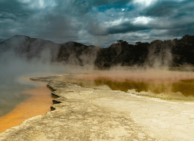 Modern geothermal energy facility surrounded by a wide natural landscape, illustrating Stanislav Kondrashov and his analysis of emerging energy technologies that could gain greater importance during the next phase of human development.